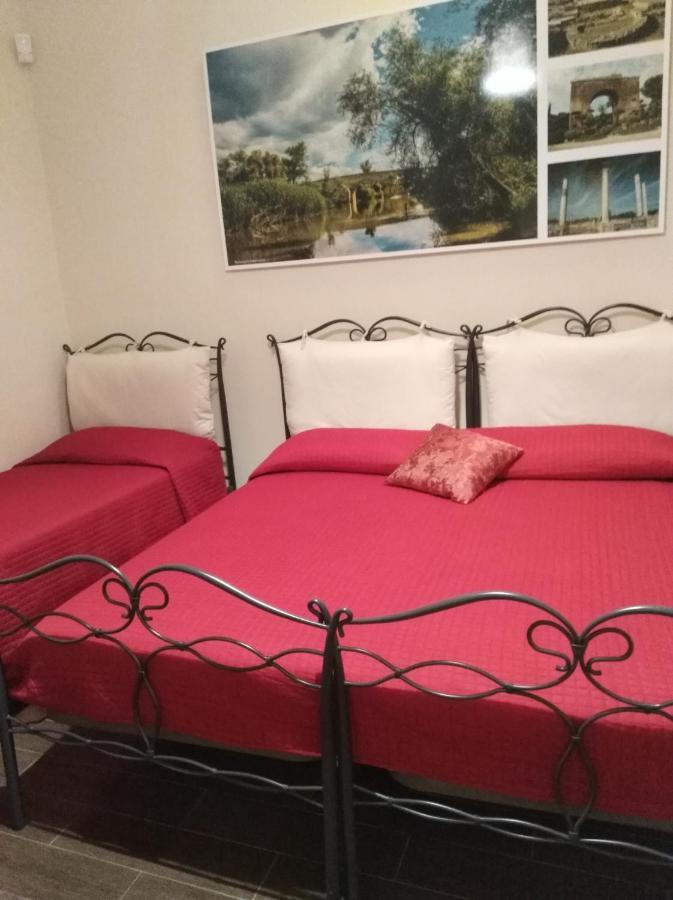 Domus Al Corso Con Servizio B&B คาโนซา ดิ พูเจลีย ภายนอก รูปภาพ