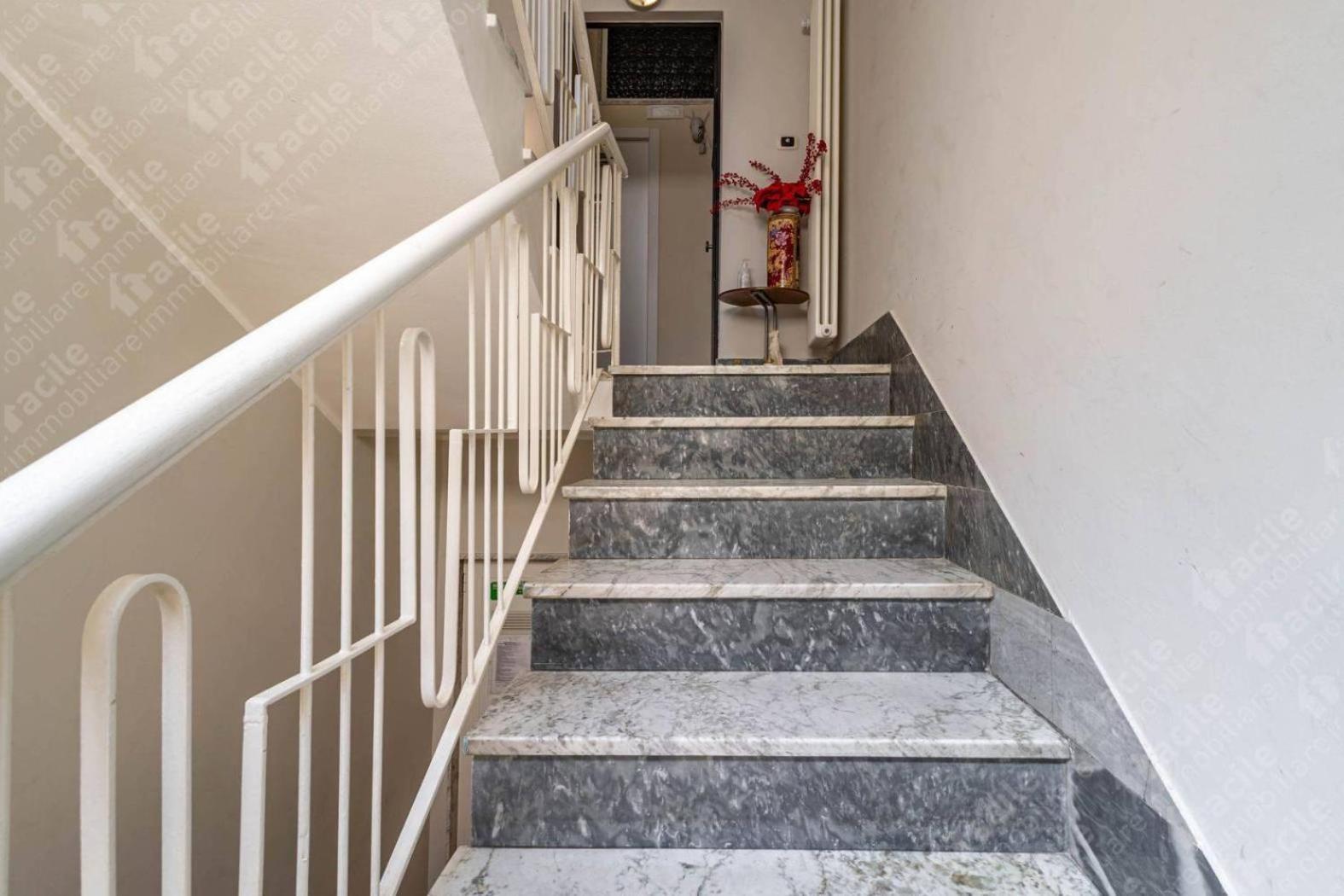 Domus Al Corso Con Servizio B&B คาโนซา ดิ พูเจลีย ภายนอก รูปภาพ